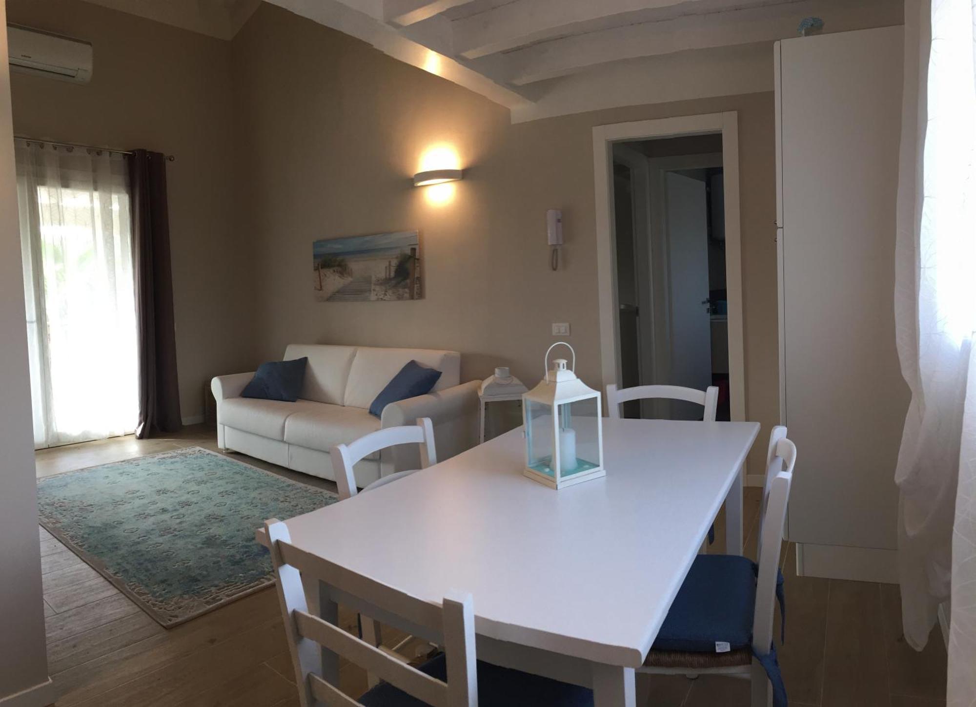 Residence Elegance Ville Ed Appartamenti A Porto Pino Exteriér fotografie