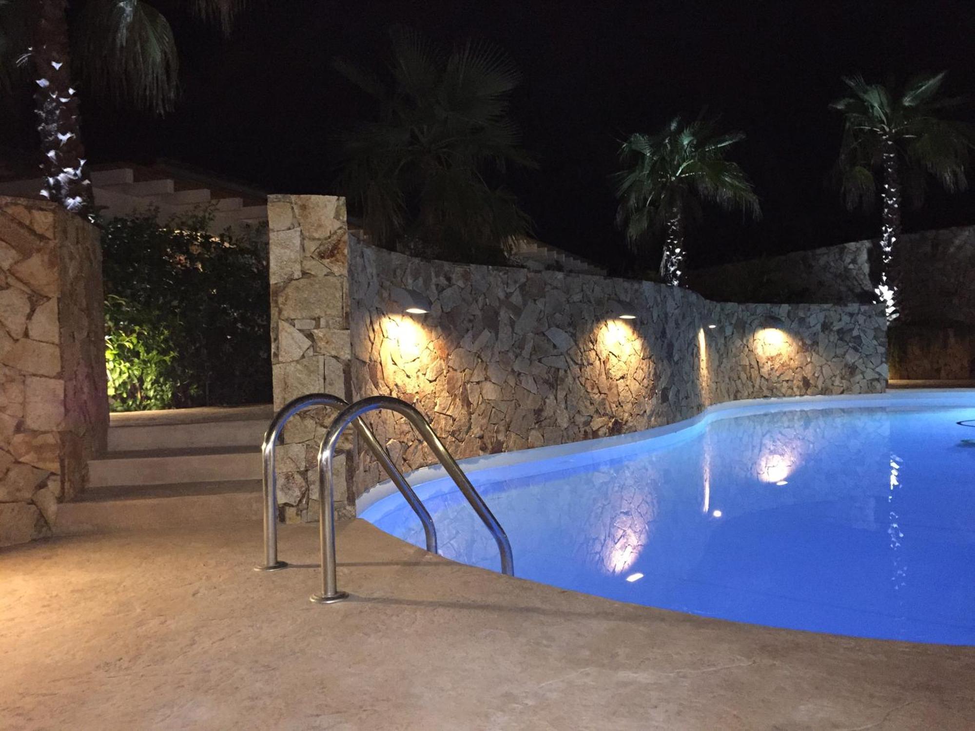 Residence Elegance Ville Ed Appartamenti A Porto Pino Exteriér fotografie